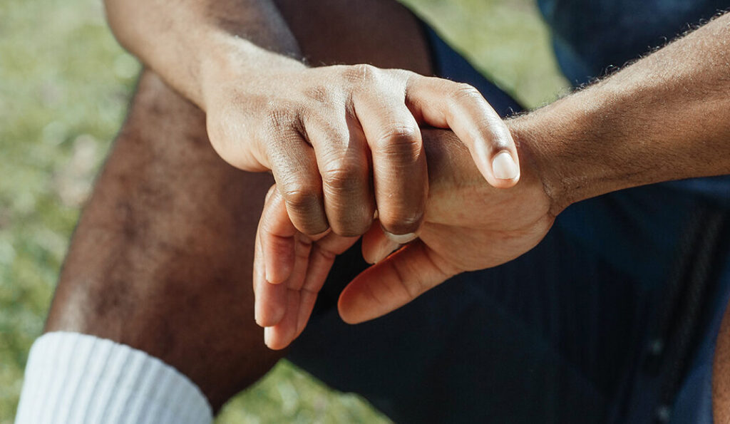 Hand and wrist therapy