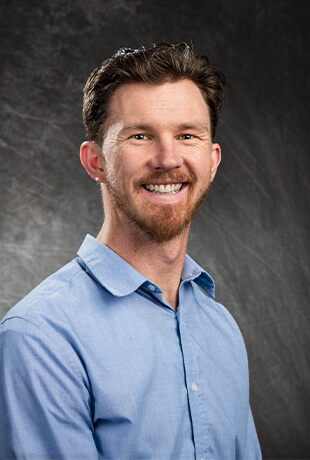 Dr. Noah Volz portrait